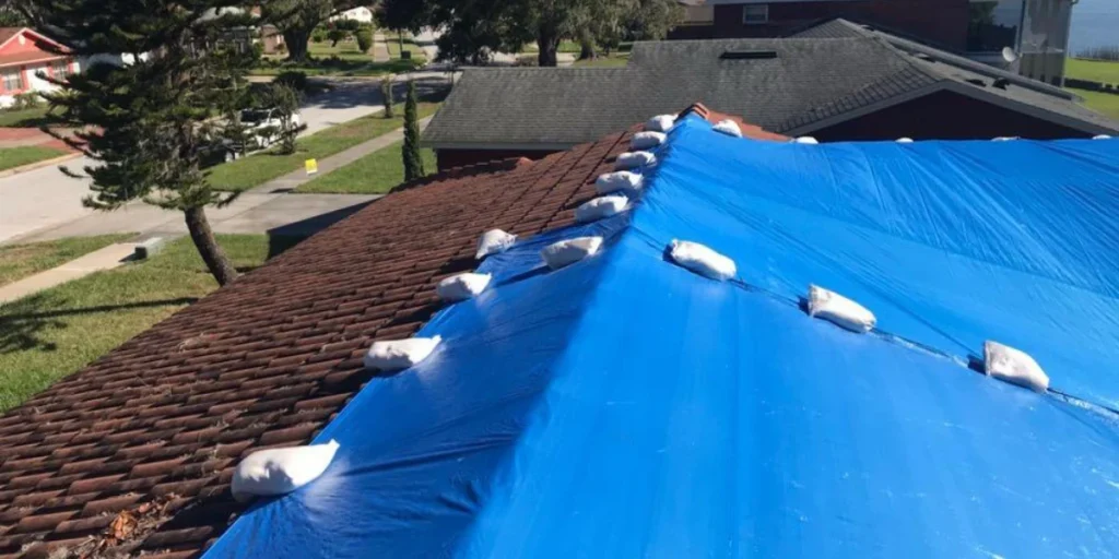 Protect Roof inn Florida - Long Term Tarp Installations Services Wesley Chapel FL